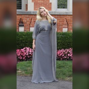 Kaftan with crystals